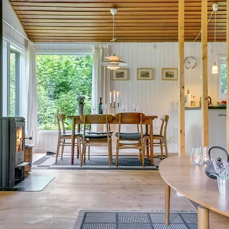 Lucie - 1-5km From The Sea By Interhome * Vejby
